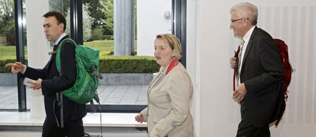 Schöner Traum: Schmid voran, Generalsekretärin und MP folgen. Foto: Joachim E. Röttgers