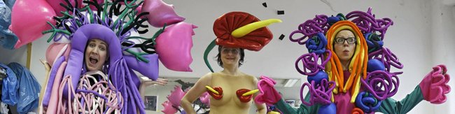 Maria mit dem Ohr im Schritt
