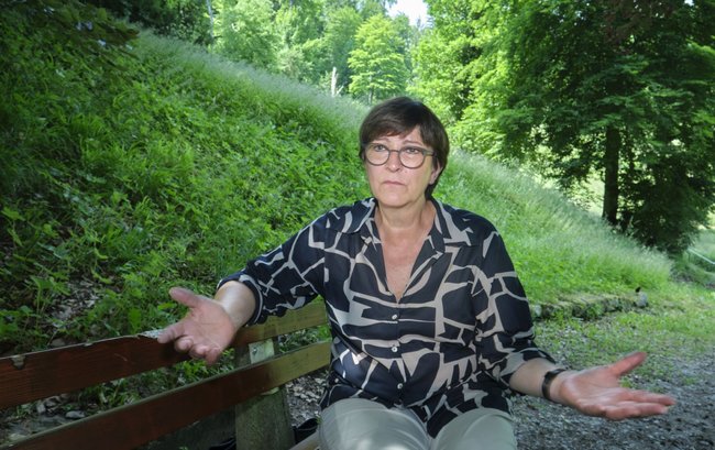 Saskia Esken im Calwer Stadtgarten. Der wird – mit Geld aus Berlin – bald ökologisch aufgepeppt.