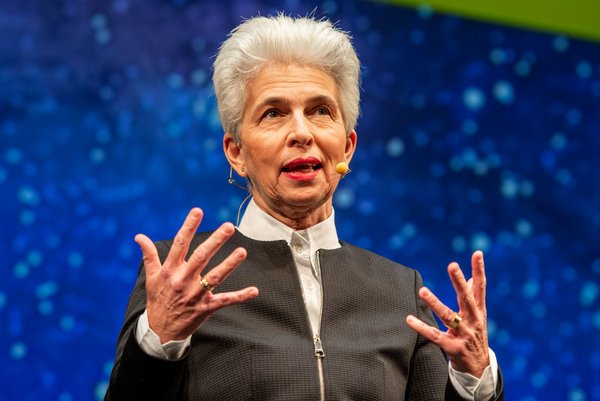 Motorradfahrerin und Tramperin: Marie-Agnes Strack-Zimmermann.