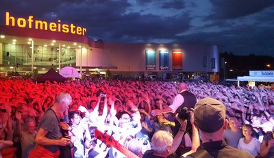 Rockkonzert im Ausweich-Quartier. Foto: bankett plus