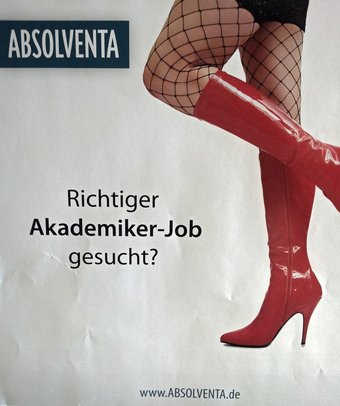 Ist das lustig, oder muss das weg? Gesehen und abgerissen am Schwarzen Brett der Uni Stuttgart.