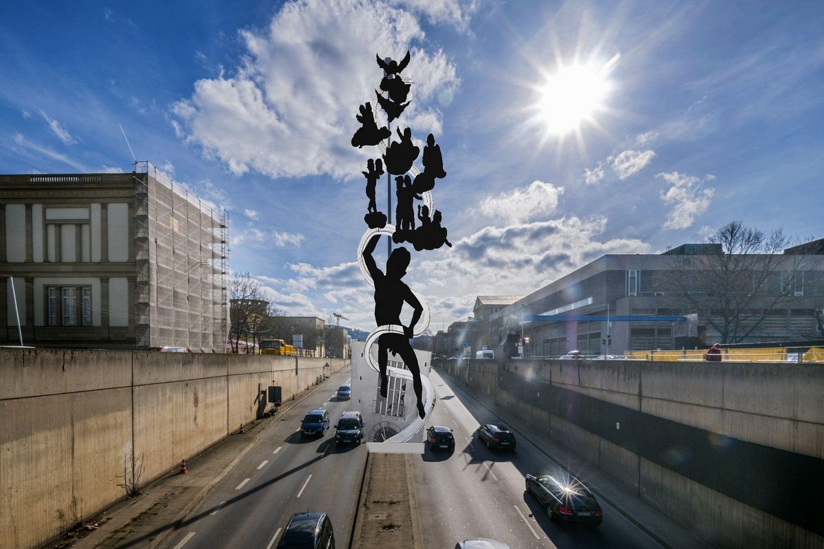 Mitten in Stuttgart soll Lenks Laokoon stehen. Unser Fotograf hat das Denkmal des S-21-Protestes schon mal auf einige Plätze montiert. Zum Beispiel mitten auf die Konrad-Adenauer-Straße. Weitere mit Klick auf den Pfeil.