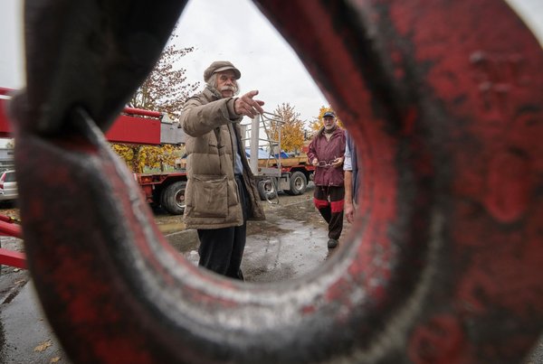 Der Laokoon kommt an den Haken, so will's der Künstler.