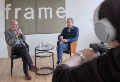 Edzard Reuter und Stefan Siller in der Kontext-Redaktion. Foto: Joachim E. Röttgers