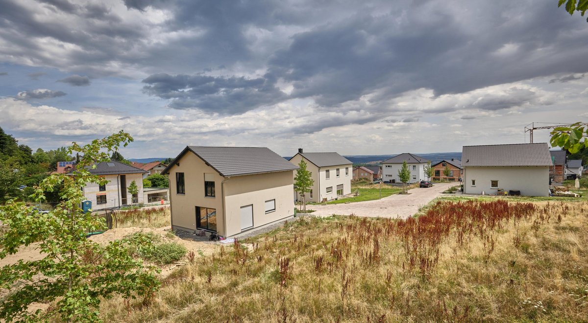 Neubausiedlungen sind vielleicht bald ohne geprüfte Baugenehmigung möglich. Foto: Joachim E. Röttgers Neubausiedlungen sind vielleicht bald ohne geprüfte Baugenehmigung möglich. Foto: Joachim E. Röttgers