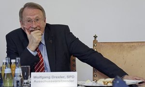 Ausschussvorsitzender Wolfgang Drexler. 