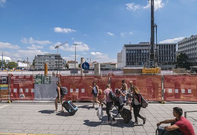 Baustelle am Bahnhofsvorplatz.