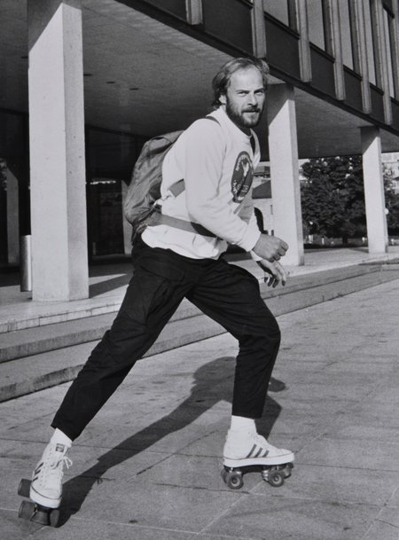 ... und auf acht Rädern. Hier 1984 vor dem baden-württembergischen Landtag. Fotos: Joachim E. Röttgers, privat