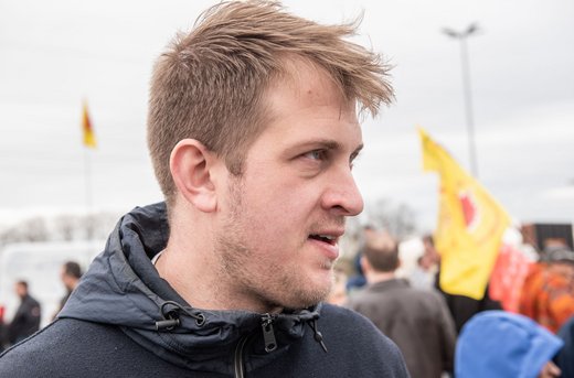 Michael Bloss am 15. April auf dem Abschaltfest in Neckarwestheim. Foto: Jens Volle