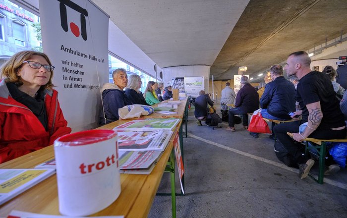 Die Ambulante Hilfe bei der "Straßen-Universität", September 2022.