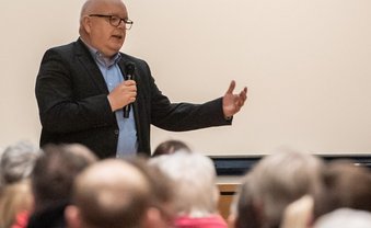 Reden wir noch über Menschen?