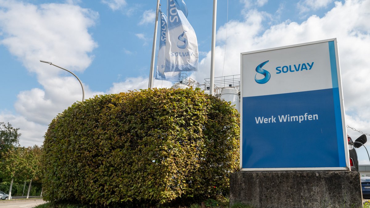 Solvay-Werk in Bad Wimpfen: 2025 produzierte es nicht nur Chemikalien, sondern auch Schlagzeilen. Foto: Jens Volle