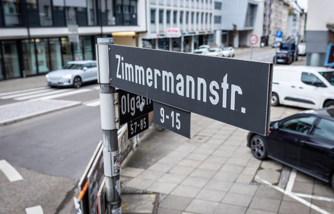 Eine Straße in Stuttgart-Mitte ist heute nach Wilhelm Zimmermann benannt.