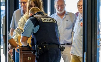 Kontext: Berufung in Karlsruhe