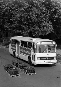 Elektro-Versuchsbus OE 302 im Jahr 1969. Foto: Daimler