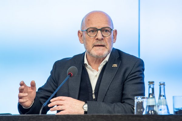 Verkehrsminister Hermann weist Ausstiegsfantasien zurück. Foto: Jens Volle