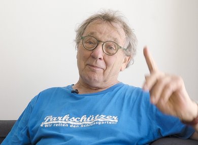 Da steckt mehr dahinter!, ahnt Peter Grohmann diese Woche mit Marx, dafür ohne Video. Foto: Martin Storz