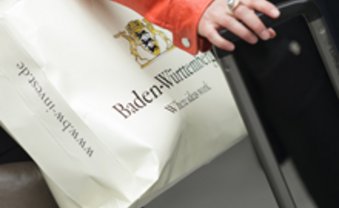Frag nach im Flüchtlingsheim
