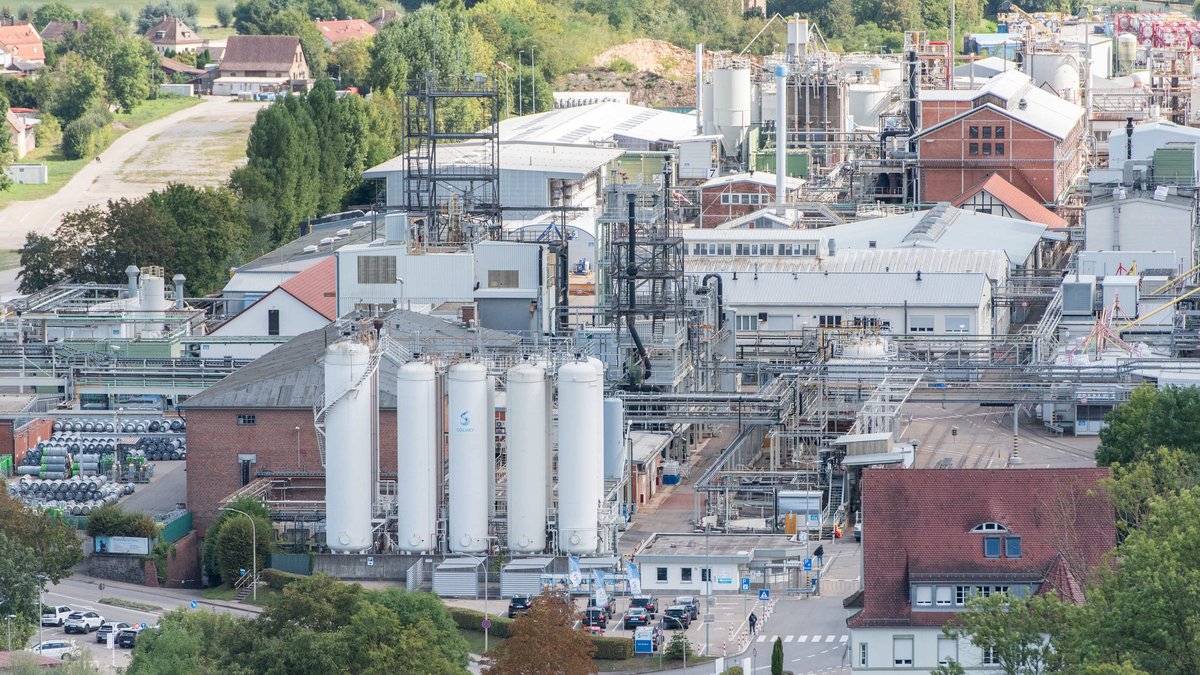 Solvay-Werk in Bad Wimpfen: lange Geschichte von Umweltskandalen. Foto: Jens Volle