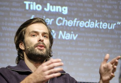 Die Alten sollten mal in den Spiegel schauen, dann wüssten sie auch, was zu ändern ist. Sagt der Journalist und Youtuber Tilo Jung. 