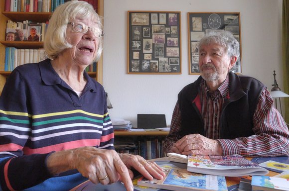 Das Ehepaar Schmidt sagt: Bis sich Menschen aus Eritrea öffnen, dauert es. Das Ehepaar Schmidt sagt: Bis sich Menschen aus Eritrea öffnen, dauert es.