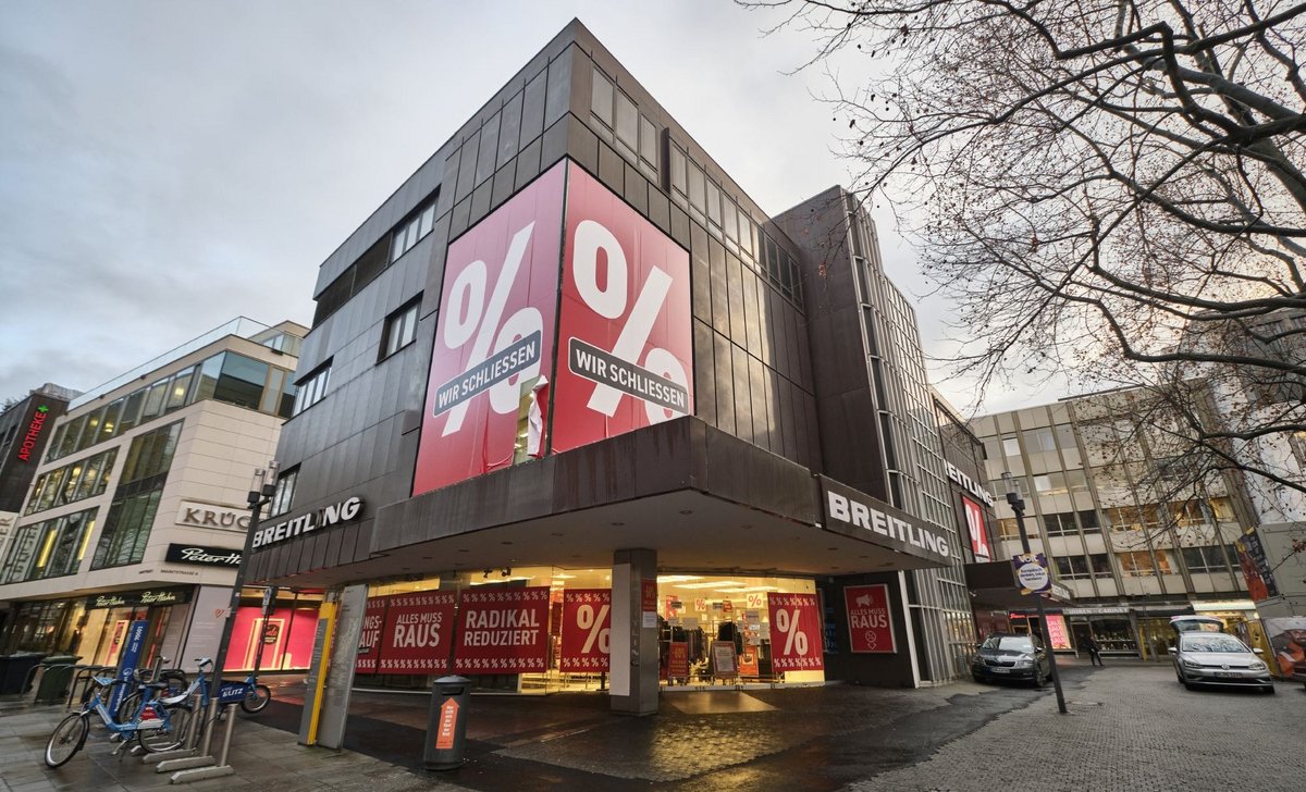 Ein Vorschlag zur Güte: Im alten Breitling-Haus gäbe es genug Platz für Kletterwände, ohne Kultur zu zerstören.  Ein Vorschlag zur Güte: Im alten Breitling-Haus gäbe es genug Platz für Kletterwände, ohne Kultur zu zerstören.