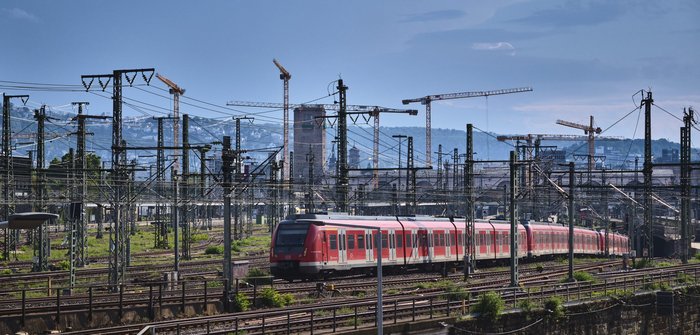 Stur wird weiter behauptet, auf dem Gleisfeld entstünden Sozialwohnungen. Stur wird weiter behauptet, auf dem Gleisfeld entstünden Sozialwohnungen.