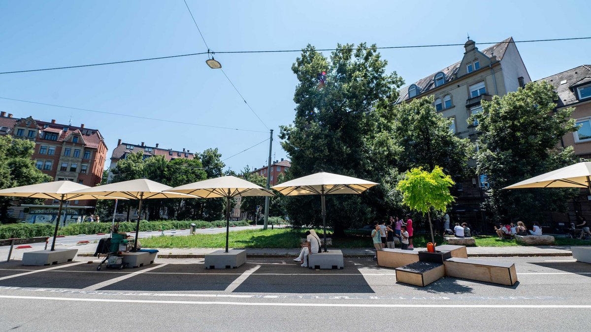 Es wird stetig heißer, da braucht Stuttgart Bäume und für die braucht's mehr Personal. Foto: Jens Volle