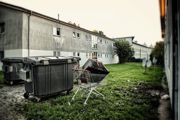 Freiburgs Sozialbürgermeister Ulrich von Kirchbach (SPD): "Die Heime sind abgewohnt." Foto: Steve Przybilla