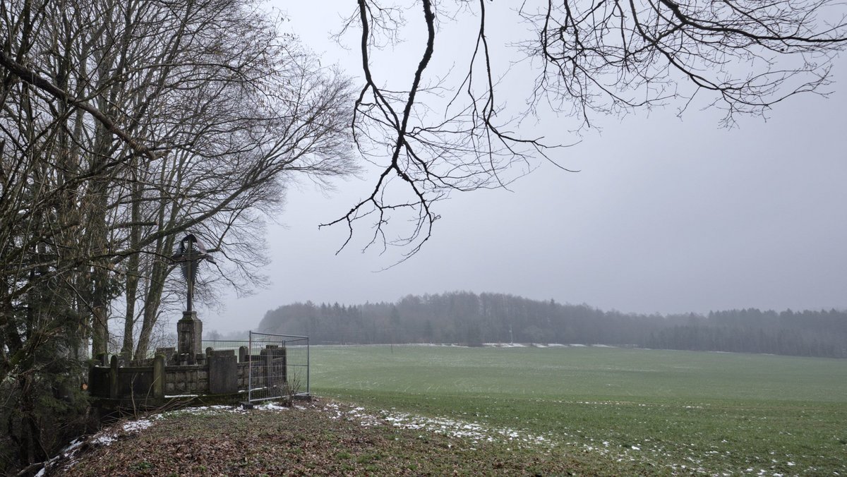 Weit sichtbar sollte der Galgen sein. Den Wald gab es zu Henkerszeiten noch nicht. Foto: Joachim E. Röttgers Weit sichtbar sollte der Galgen sein. Den Wald gab es zu Henkerszeiten noch nicht. Foto: Joachim E. Röttgers