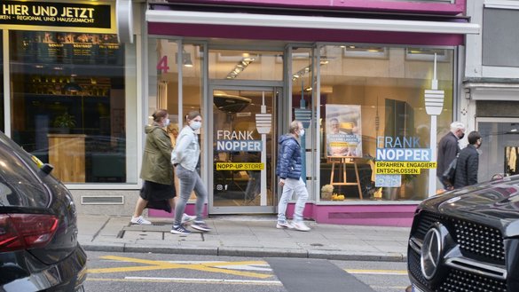 Existiert tatsächlich: der Nopp-Up-Store vom Wortspielmeister aus Backnang. Existiert tatsächlich: der Nopp-Up-Store vom Wortspielmeister aus Backnang.