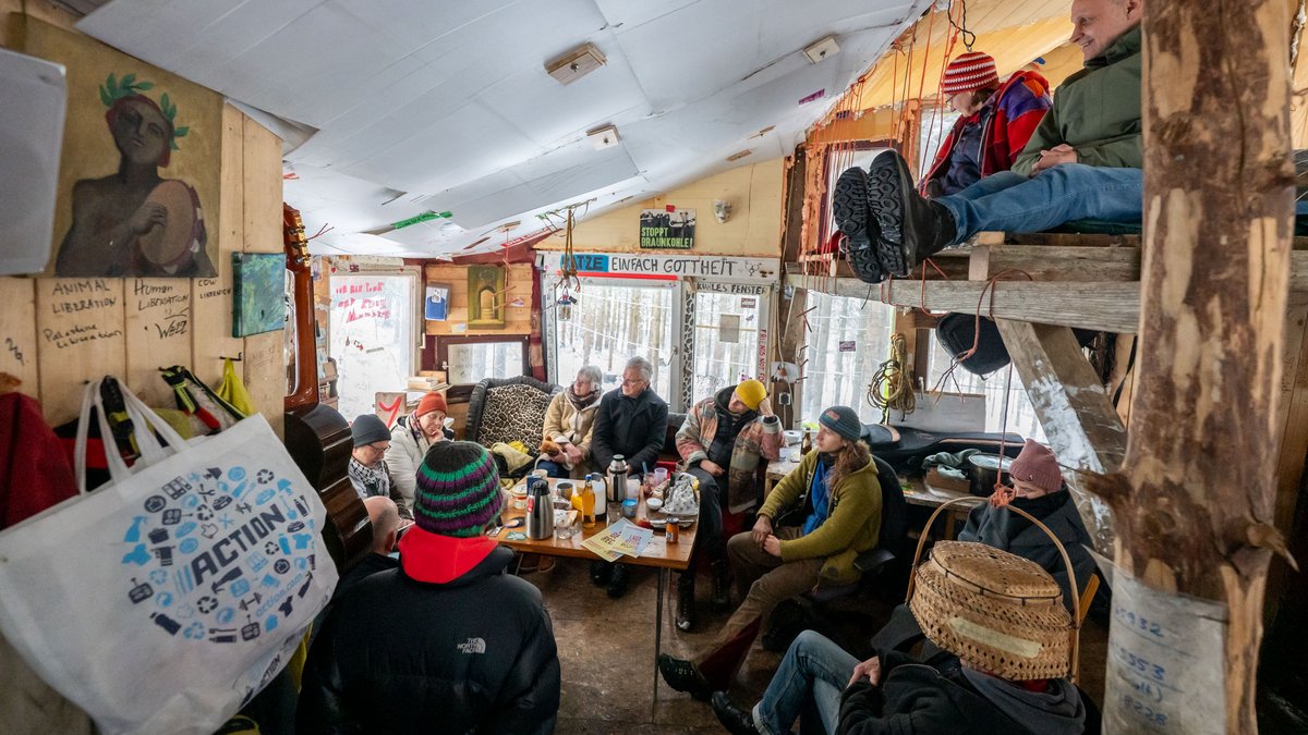 Drinnen hat es zehn Grad bei Minustemperaturen draußen.