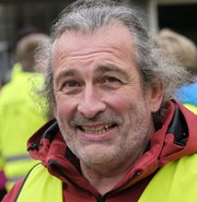 Die WMF-Betriebsräte Günther Härringer ...