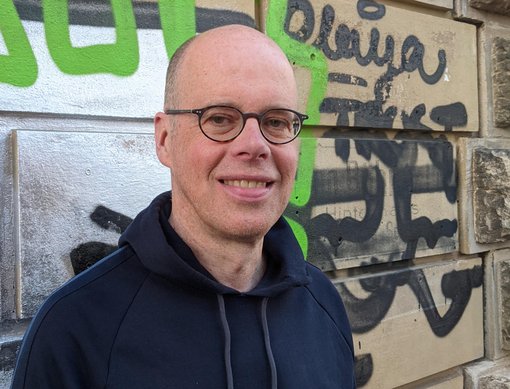 Der Kriminologe Roland Hefendehl sieht viele Straftaten von Emotionen geleitet – Kameras helfen da nicht. Foto: privat