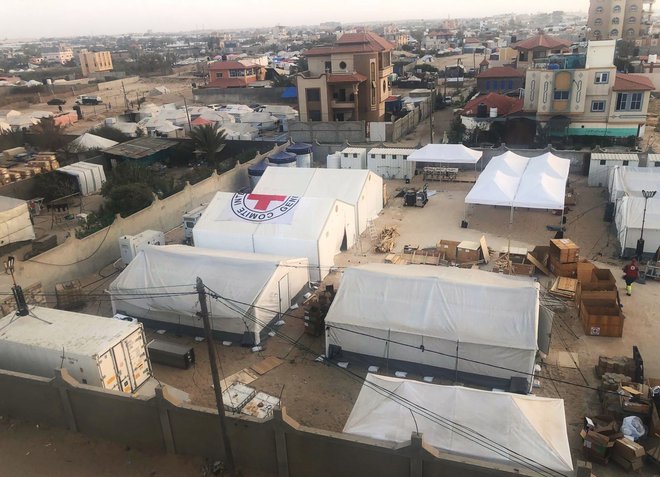 Feldkrankenhaus in Rafah, aufgebaut vom Internationalen Komitee des Roten Kreuzes und elf nationalen Gesellschaften. Foto: IKRK