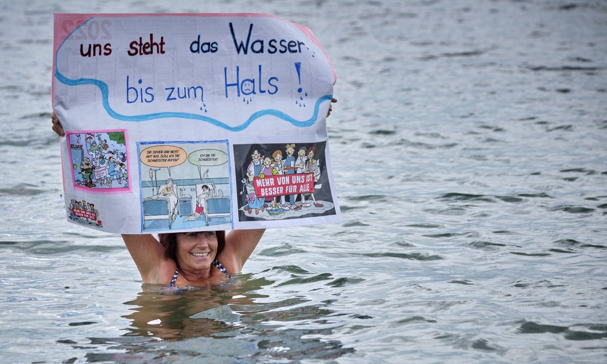 "Sie sehen gar nicht gut aus. Soll ich die Schwester rufen?" "Ich bin die Schwester!" – ihr steht das Wasser bis zum Hals.