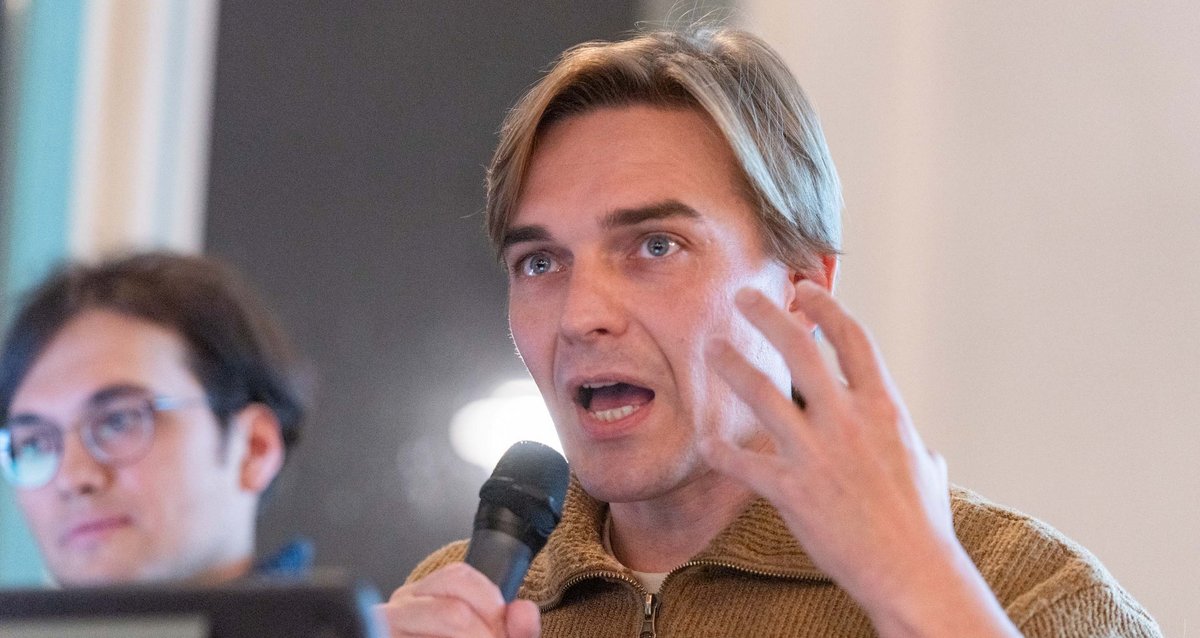 Er nennt sich "Marxist und Mathematiker": Michail Lobanow in Konstanz. Foto: Jens Volle