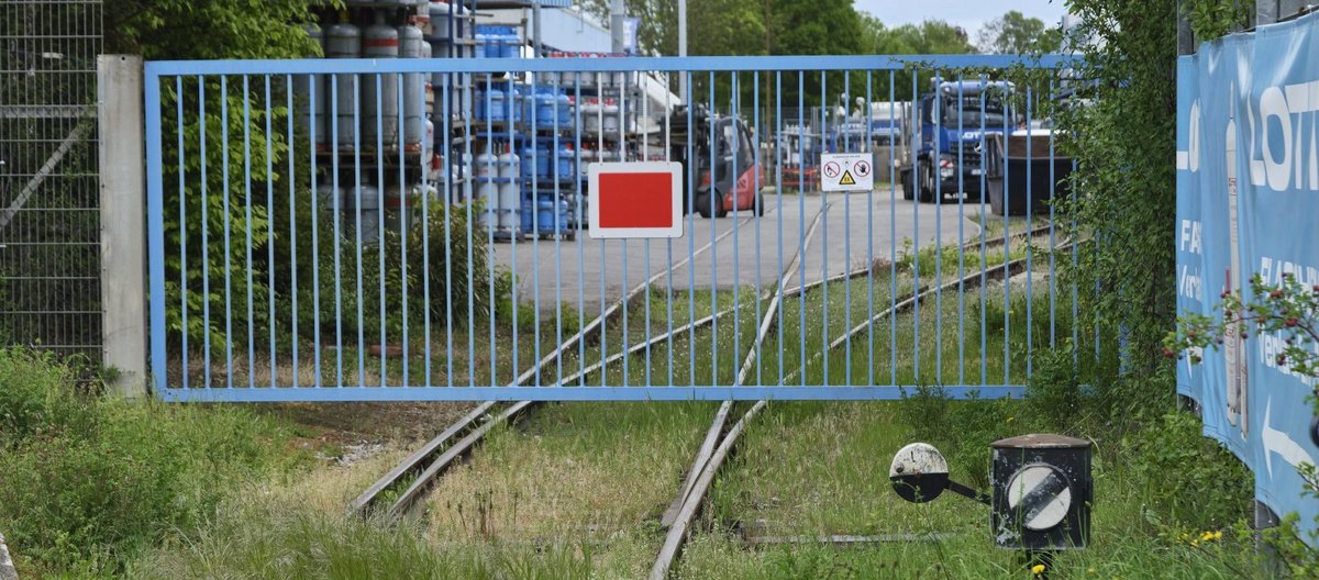 Er ist noch da, der Schienenanschluß der Firma Lotter in Ludwigsburg.