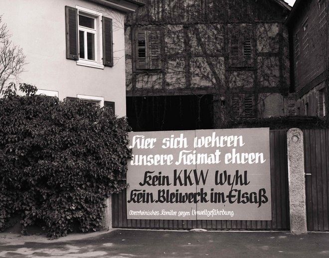 Hoftor am Kaiserstuhl, November 1974.