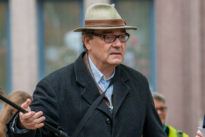 Hans Tolzin ist eigentlich Molkereifachmann und hat sich autodidaktisch fortgebildet. Foto: Jens Volle Hans Tolzin ist eigentlich Molkereifachmann und hat sich autodidaktisch fortgebildet. Foto: Jens Volle