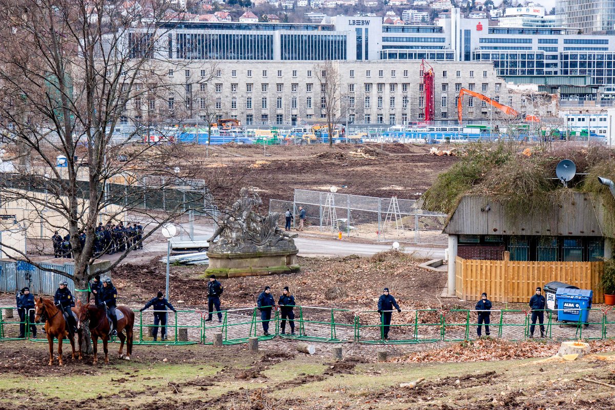 Schon zwei Tage später ist von der früheren Pracht nicht mehr viel übrig.