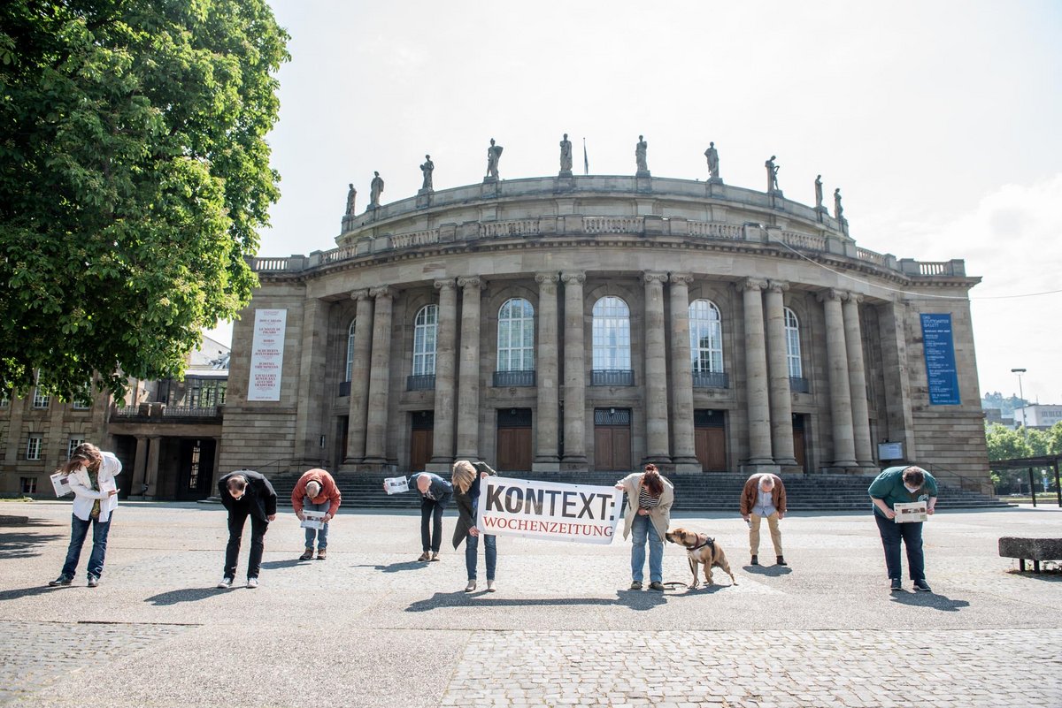 Wir verbeugen uns vor 42 Künstlerinnen und Künstlern, die unsere virtuelle Bühne mit Leben gefüllt haben. 