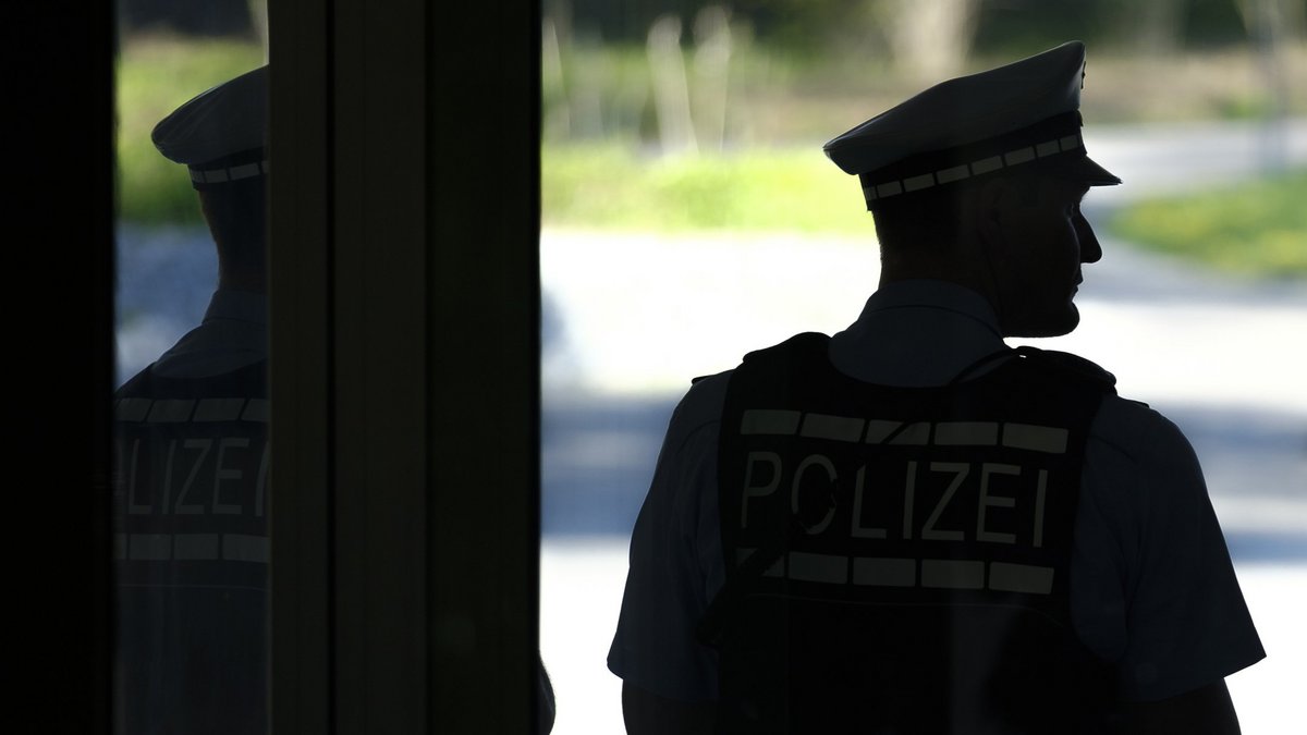 Für die AfD sitzen einige Polizeibeamte in den Parlamenten. Symbolfoto: Joachim E. Röttgers