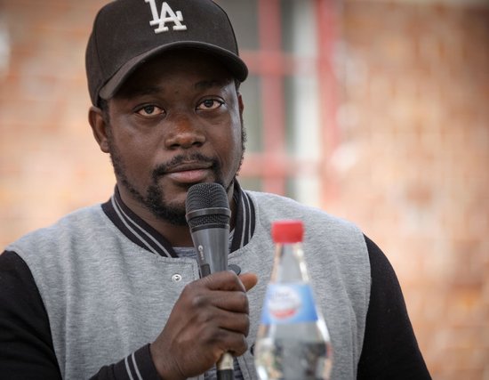 Buba Barrow vom Flüchtlingsrat Baden-Württemberg berichtet über seine Arbeit.