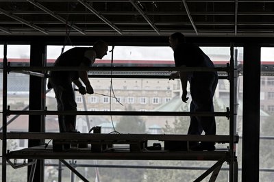 Leiharbeit, eine politische Baustelle. 