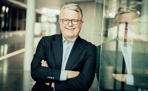 Die zwei Seiten des Frank Schäffler (FDP): Wärmepumpenkritiker und -nutzer. Foto: Dominik Konrad