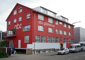 Hort der Geselligkeit: das Arbeiterbildungszentrum der MLPD