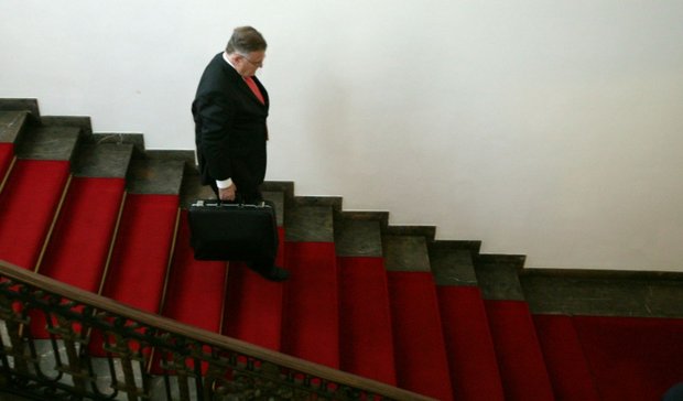 Nach 14 Jahren Amtszeit als MP verlässt er die Villa Reitzenstein.