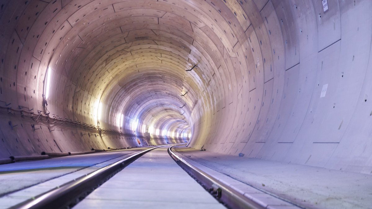 Eine der beiden 9,5 Kilometer langen Röhren des Fildertunnels, Hauptader von Stuttgart 21. Foto: Julian Rettig